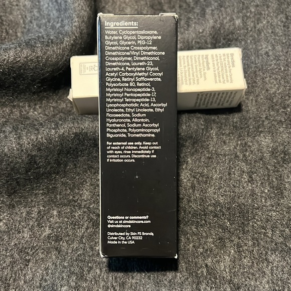 SLMD Retinol Clarifying Treatment - Picture 3 of 3